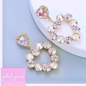 🌷HOST PICK🌷STUNNING Prism-Colored Crystal Heart Drop Earrings Glam Romantic